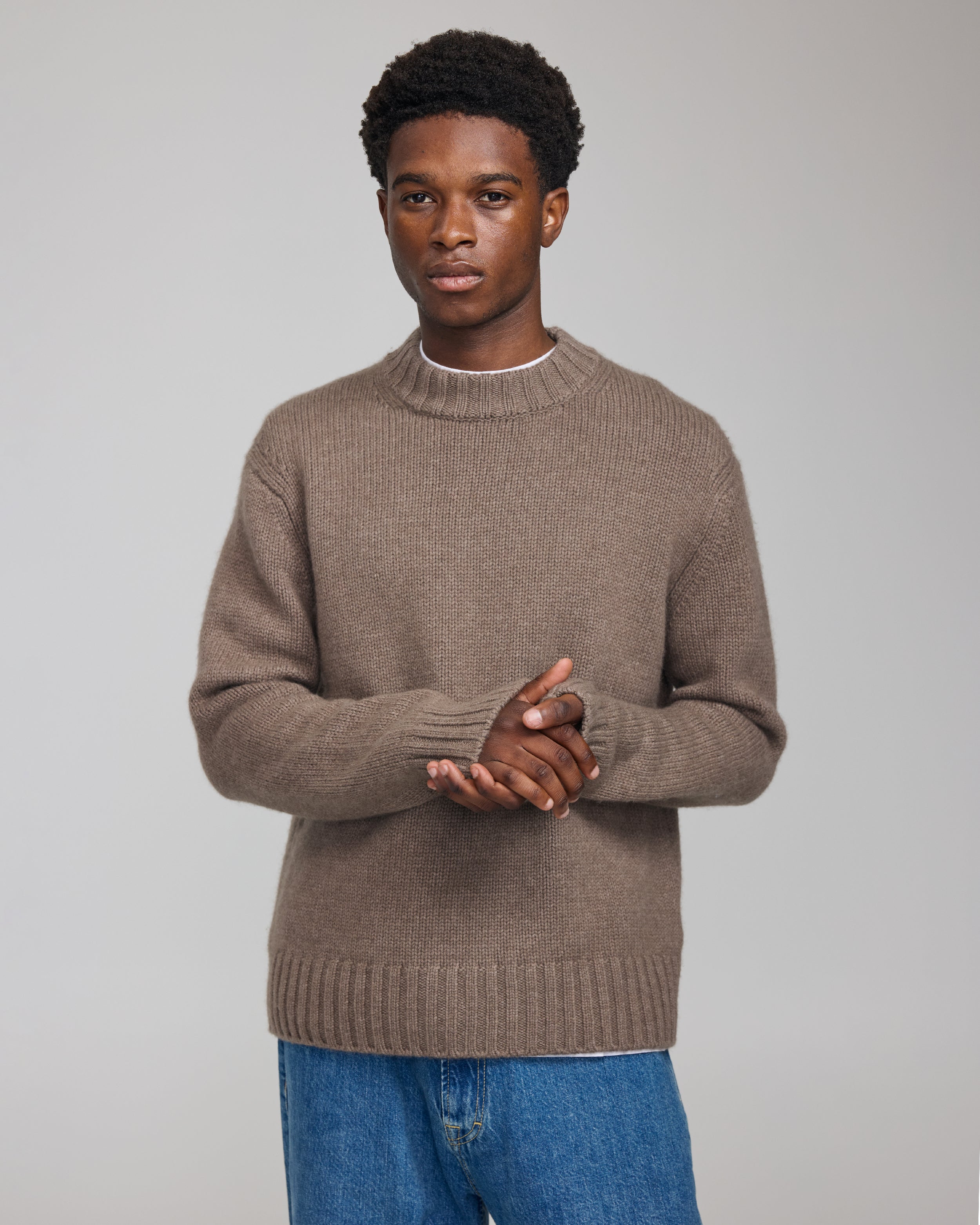 CASHMERE CREW NECK SWEATER