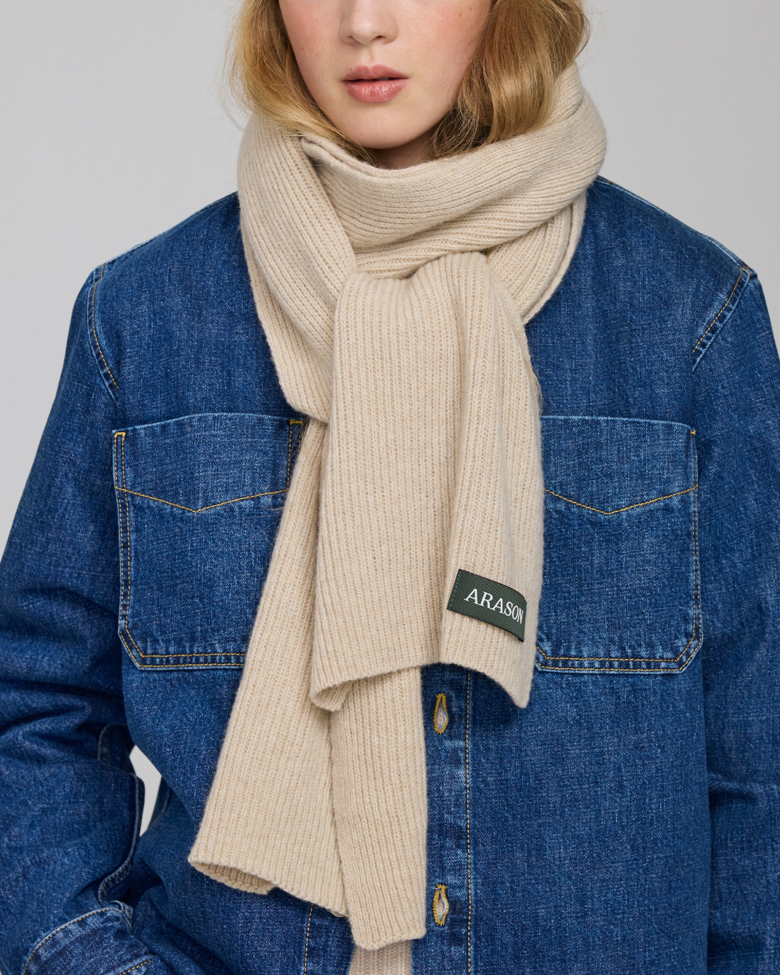 MERINO CASHMERE RIB SCARF