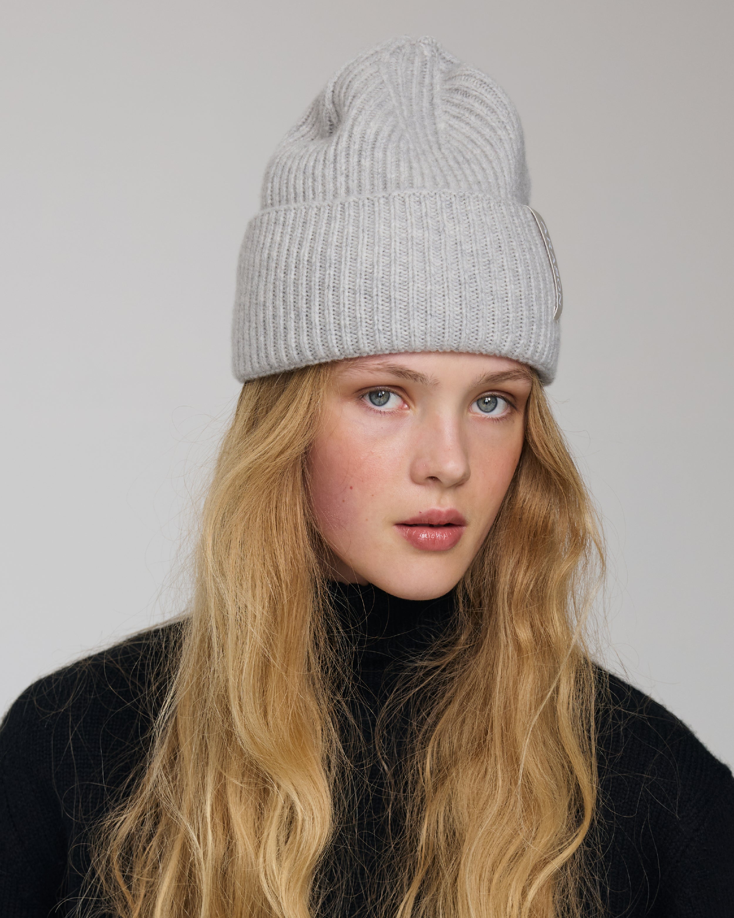 MERINO CASHMERE RIB BEANIE