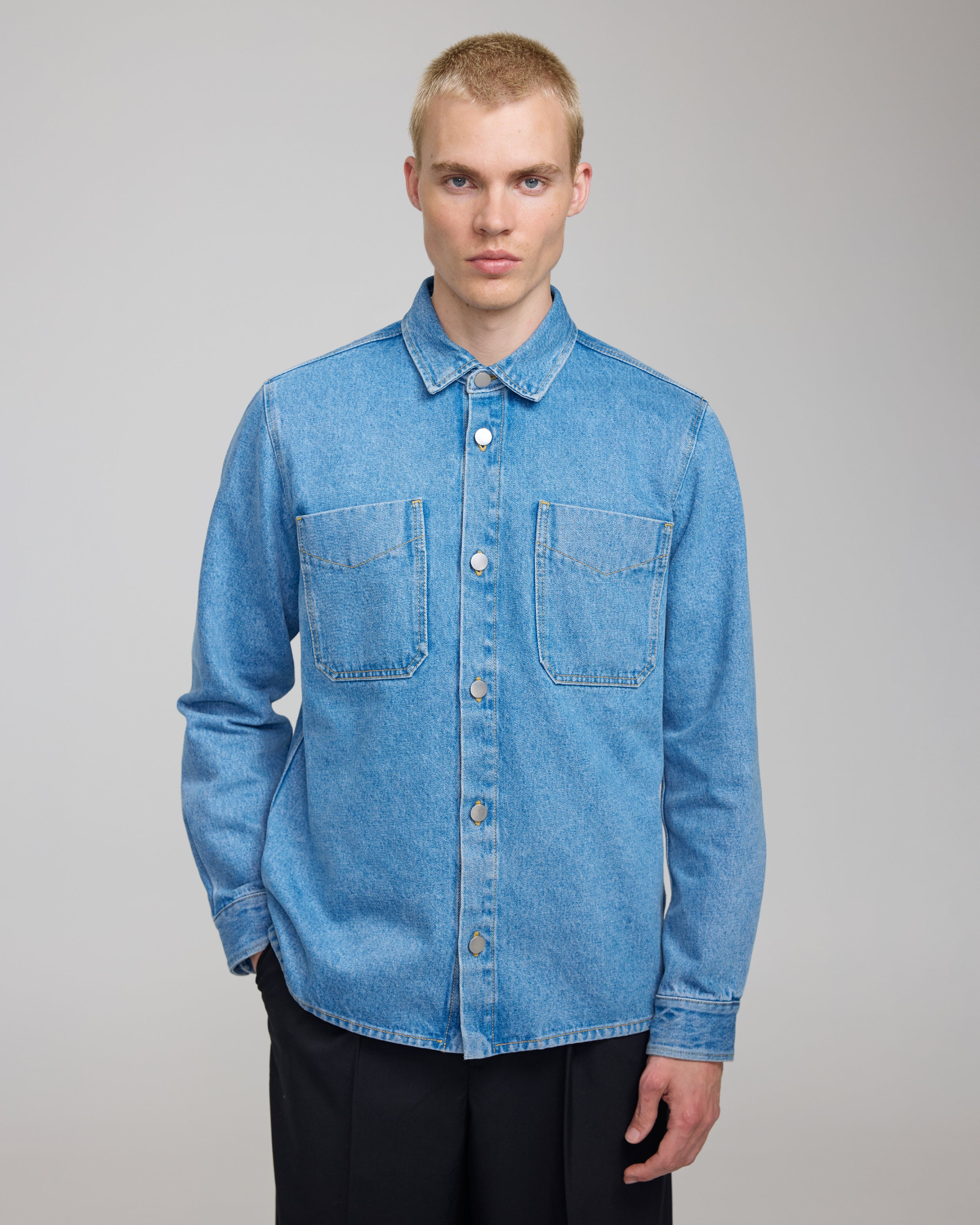 DENIM SHIRT JACKET
