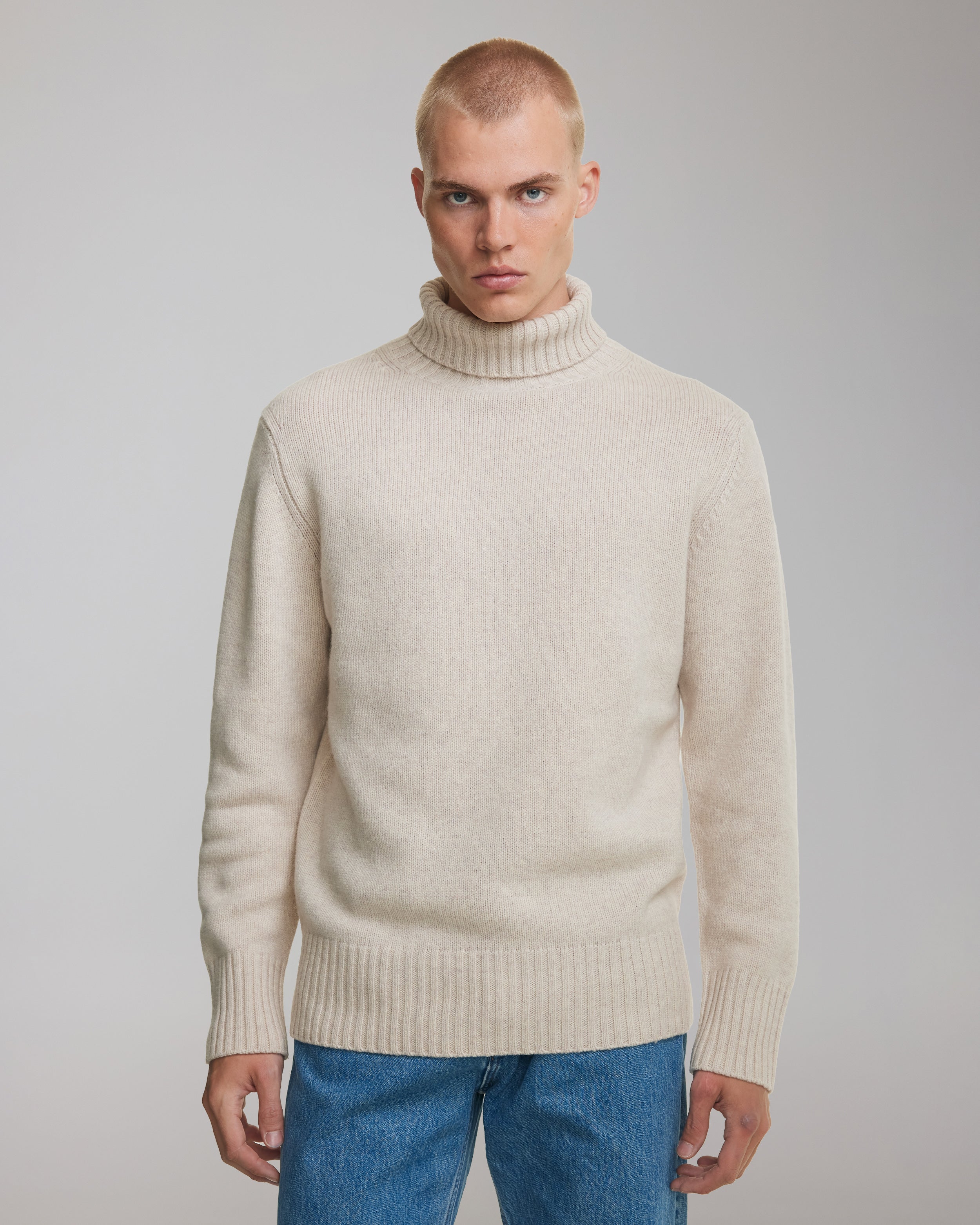 YAK WOOL TURTLENECK