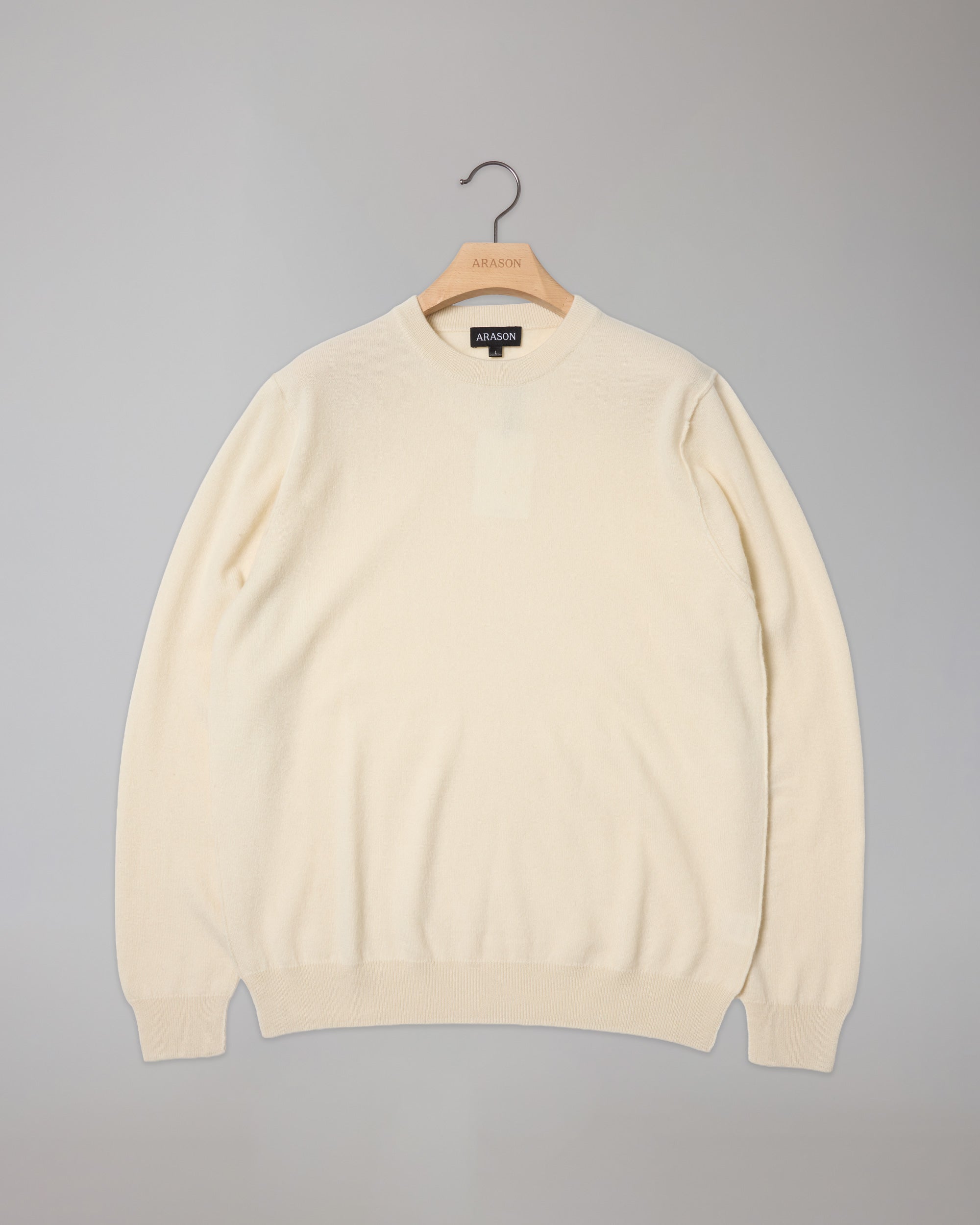 REVERSED SEAM CASHMERE CREW NECK